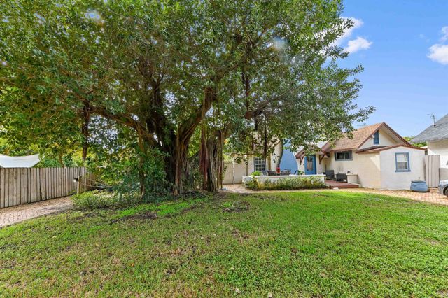 424 51st Street, West Palm Beach, FL 33407