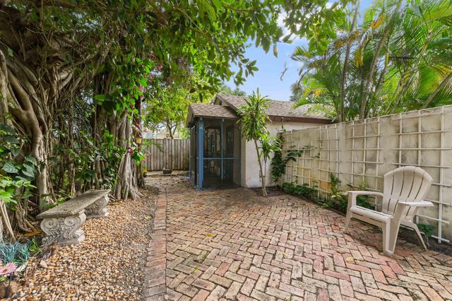 424 51st Street, West Palm Beach, FL 33407