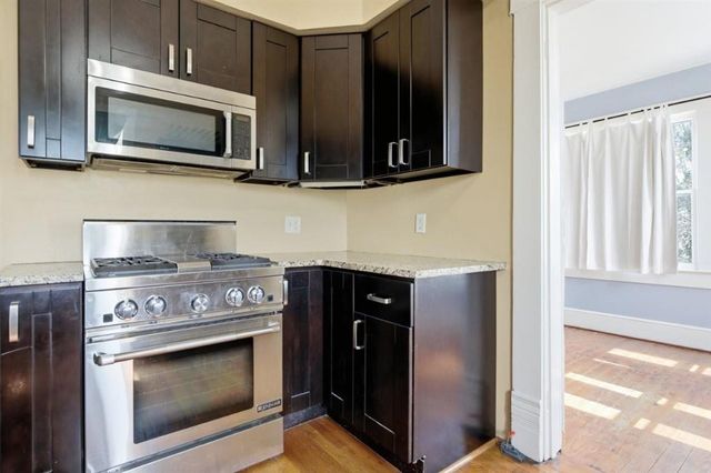635 Iris St Street, Lake Charles, LA 70601