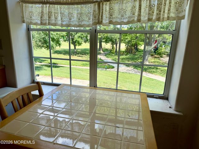 925B Liverpool Circle b, Manchester, NJ 08759