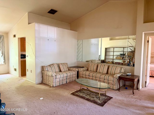 925B Liverpool Circle b, Manchester, NJ 08759
