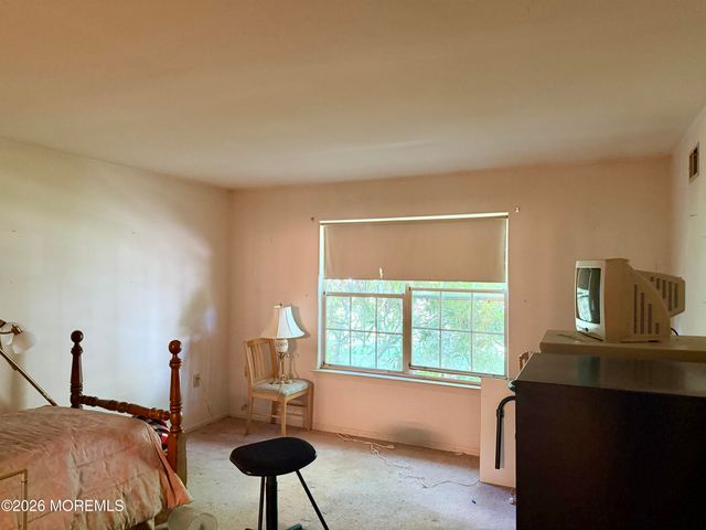 925B Liverpool Circle b, Manchester, NJ 08759