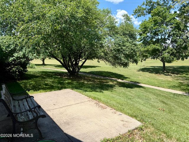 925B Liverpool Circle b, Manchester, NJ 08759