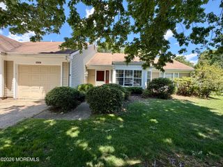 925B Liverpool Circle b, Manchester, NJ 08759