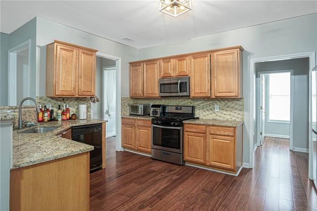 2960 Wintercrest Drive, Atlanta, GA 30360