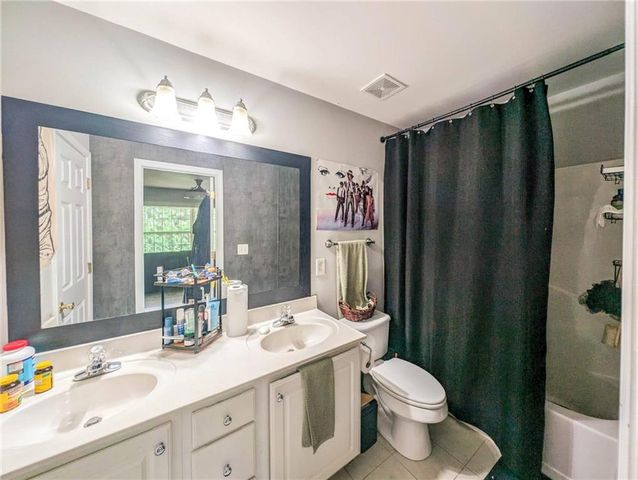 2960 Wintercrest Drive, Atlanta, GA 30360