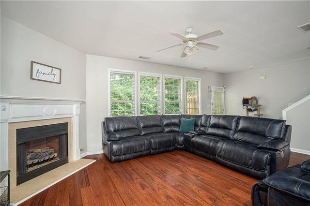 2960 Wintercrest Drive, Atlanta, GA 30360