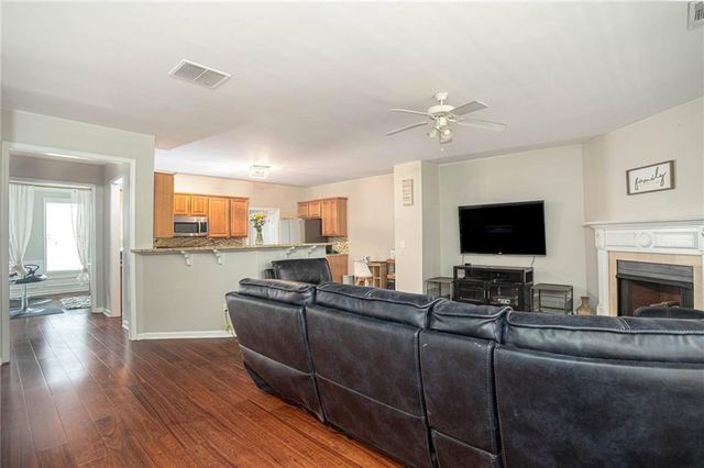 2960 Wintercrest Drive, Atlanta, GA 30360