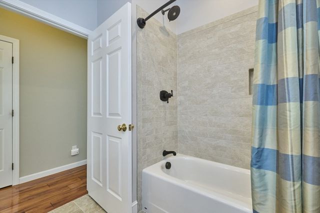 1014 Gazebo Circle 1014, Reading, MA 01867