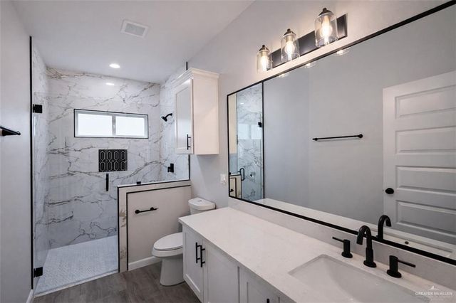 7313 N 25th Lane, Mcallen, TX 78504