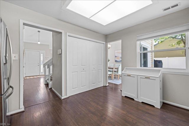 1829 Slalom DR, Virginia Beach, VA 23453