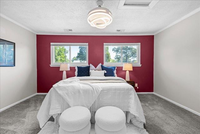 1829 Slalom DR, Virginia Beach, VA 23453