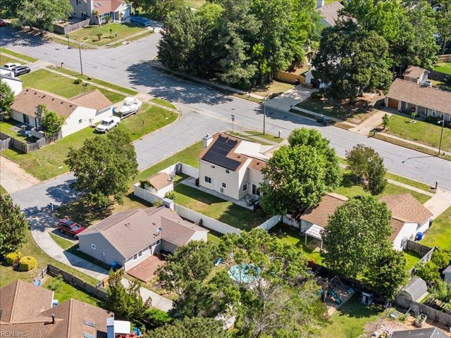 1829 Slalom DR, Virginia Beach, VA 23453