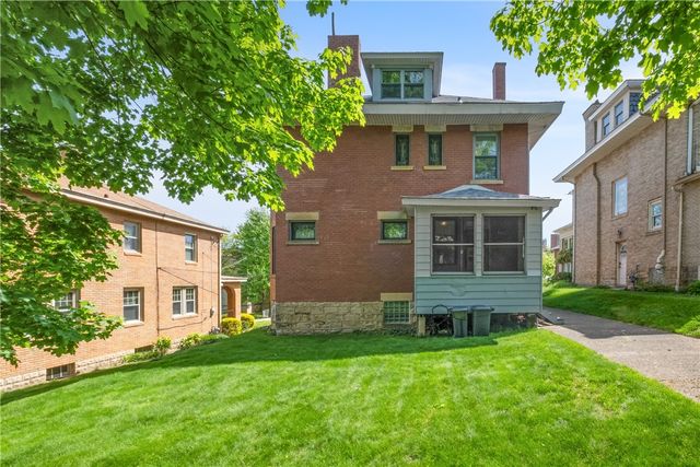 47 Ralston Place, Mt Lebanon, PA 15216