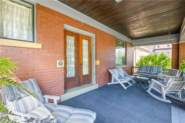 47 Ralston Place, Mt Lebanon, PA 15216