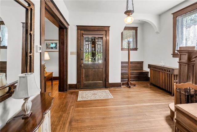 47 Ralston Place, Mt Lebanon, PA 15216