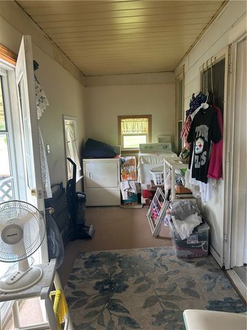 228 Union St, Dunbar Twp, PA 15430