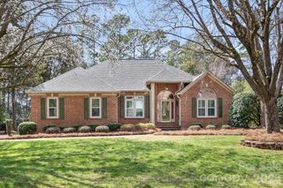 1674 Huntmoor Drive, Rock Hill, SC 29732