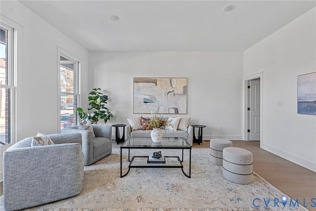 2525 M St, Richmond, VA 23223