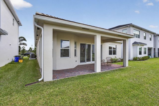 13722 Spruce Pine Drive, Westlake, FL 33470