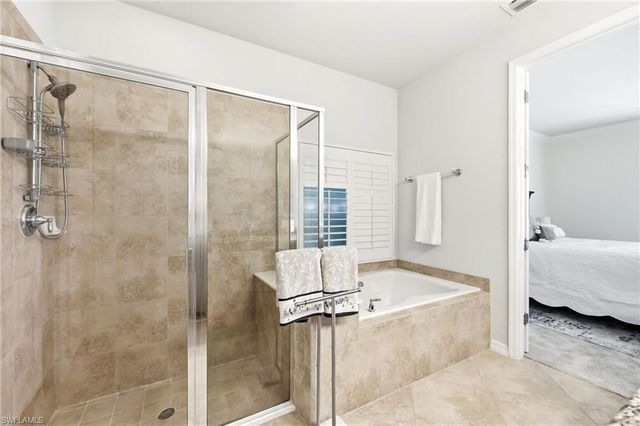 8628 Palermo CT, Naples, FL 34114