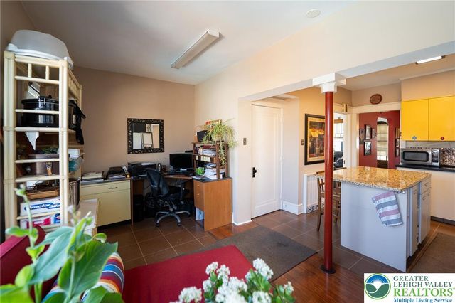 309 North 10th Street, Easton, PA 18042