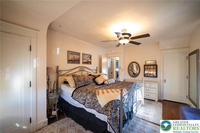 309 North 10th Street, Easton, PA 18042