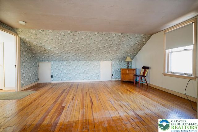 309 North 10th Street, Easton, PA 18042