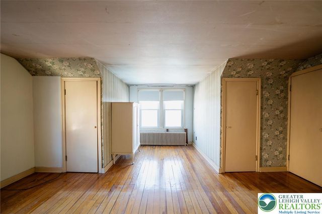 309 North 10th Street, Easton, PA 18042