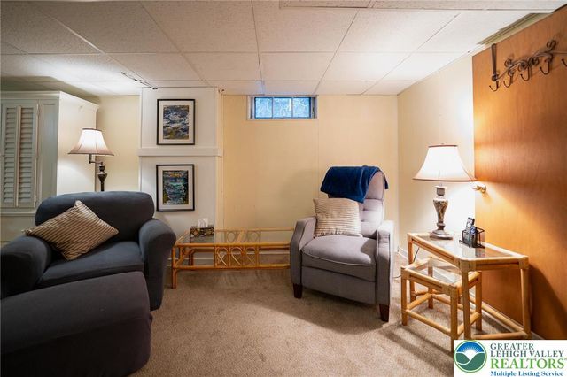 309 North 10th Street, Easton, PA 18042