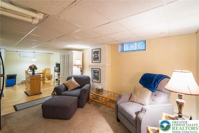 309 North 10th Street, Easton, PA 18042