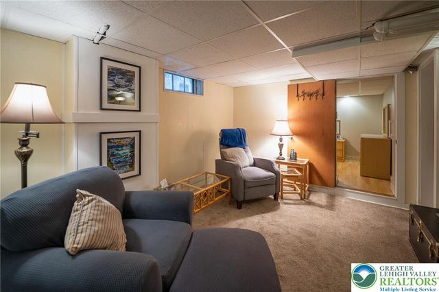 309 North 10th Street, Easton, PA 18042