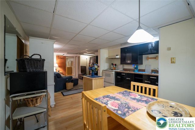 309 North 10th Street, Easton, PA 18042