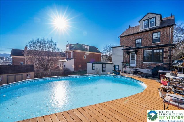 309 North 10th Street, Easton, PA 18042