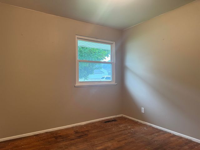 4442 Cherrytree Lane, Flint Twp, MI 48507