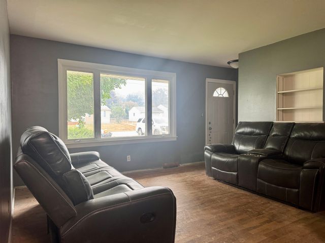 4442 Cherrytree Lane, Flint Twp, MI 48507