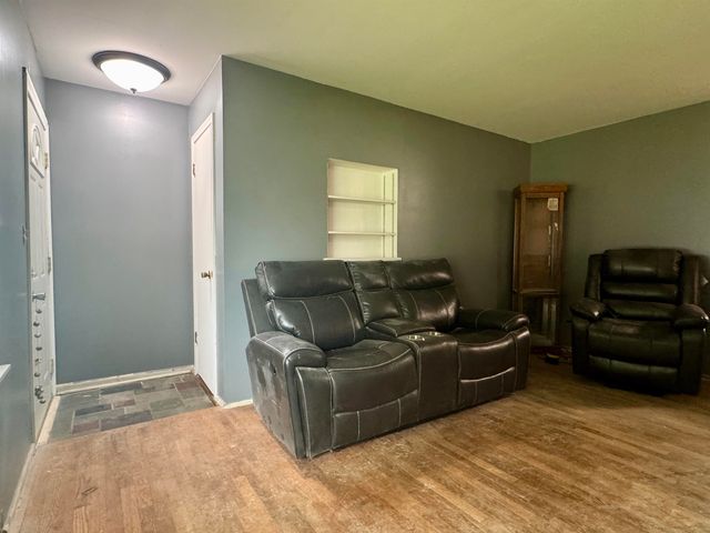 4442 Cherrytree Lane, Flint Twp, MI 48507