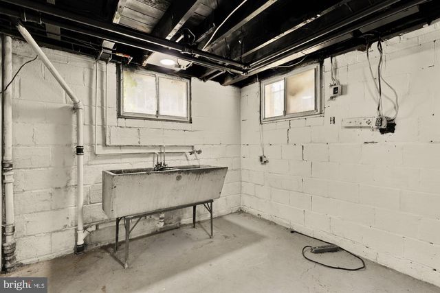 1519 W ST SE, Washington, DC 20020