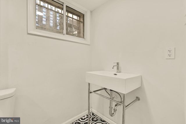 1519 W ST SE, Washington, DC 20020