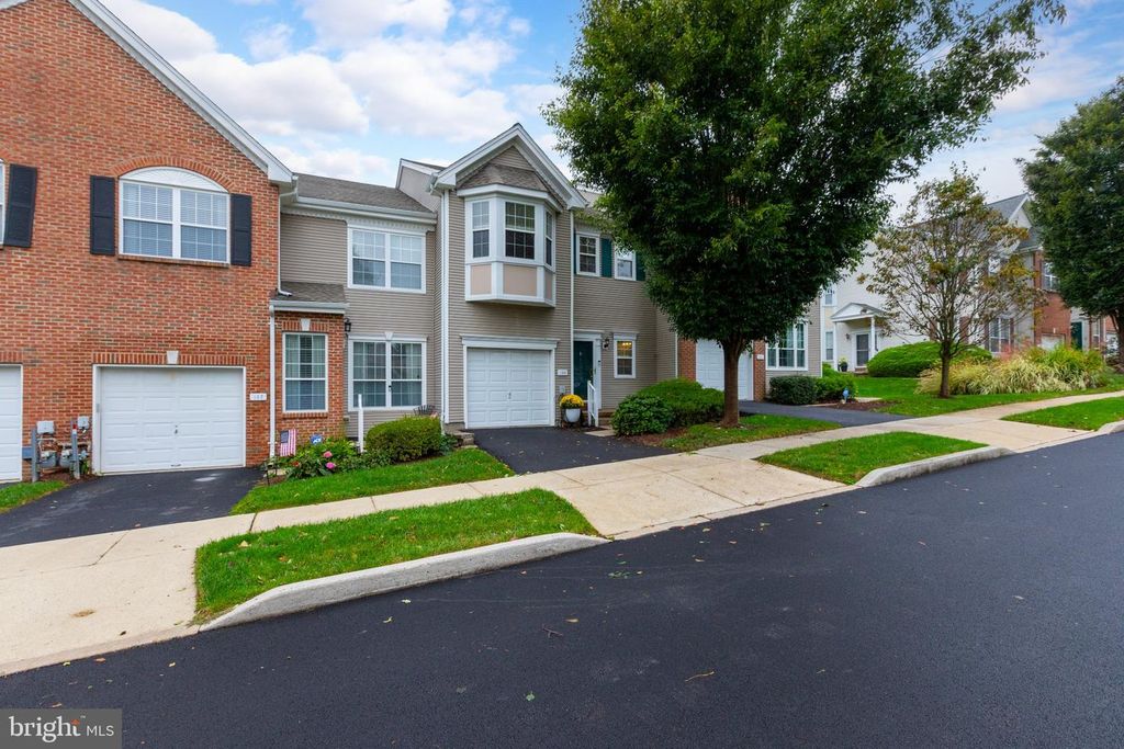 109 LYDIA LN, West Chester, PA 19382 — exterior