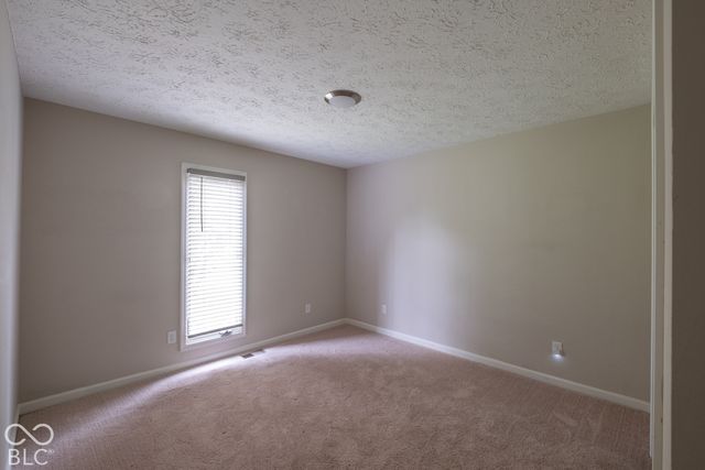 8155 N Richardt Avenue, Indianapolis, IN 46256