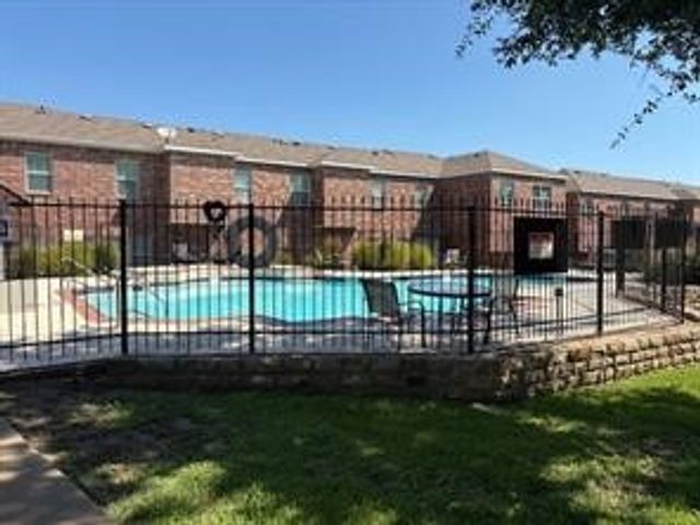 706 S Jupiter Road 606, Allen, TX 75002