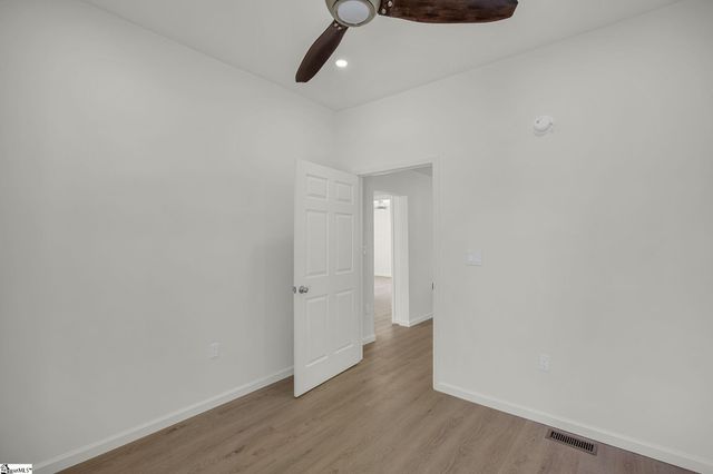 26 Pearl Street, Ware Shoals, SC 29692