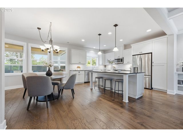 7359 N MONTEITH Ave, Portland, OR 97203