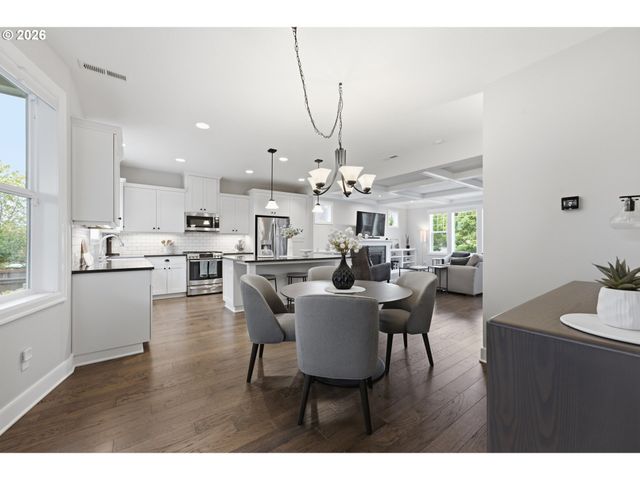 7359 N MONTEITH Ave, Portland, OR 97203