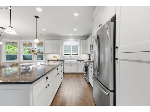7359 N MONTEITH Ave, Portland, OR 97203