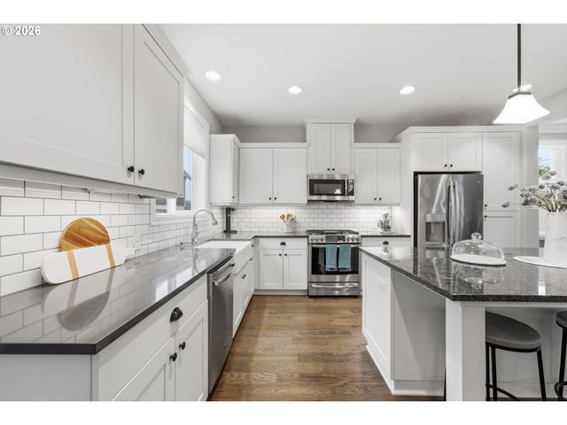 7359 N MONTEITH Ave, Portland, OR 97203