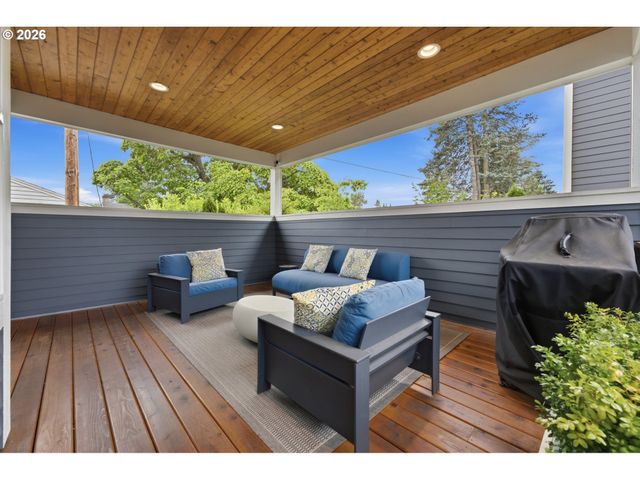 7359 N MONTEITH Ave, Portland, OR 97203