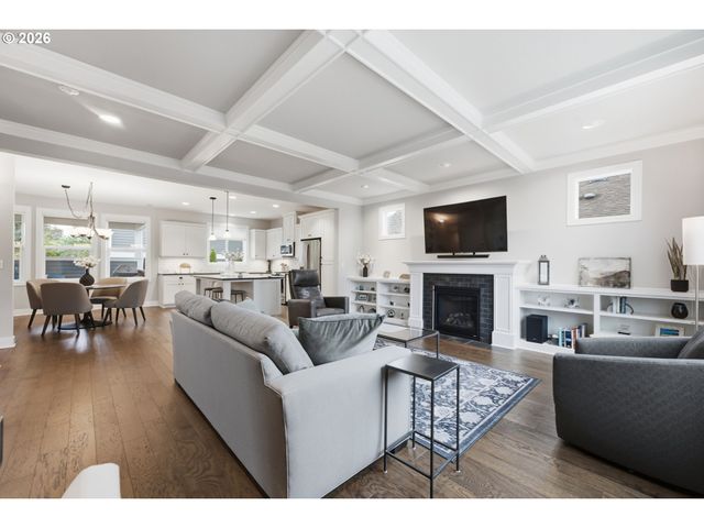 7359 N MONTEITH Ave, Portland, OR 97203