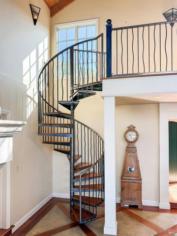 1000 Wolf Ridge Rd, Glen Ellen, CA 95442